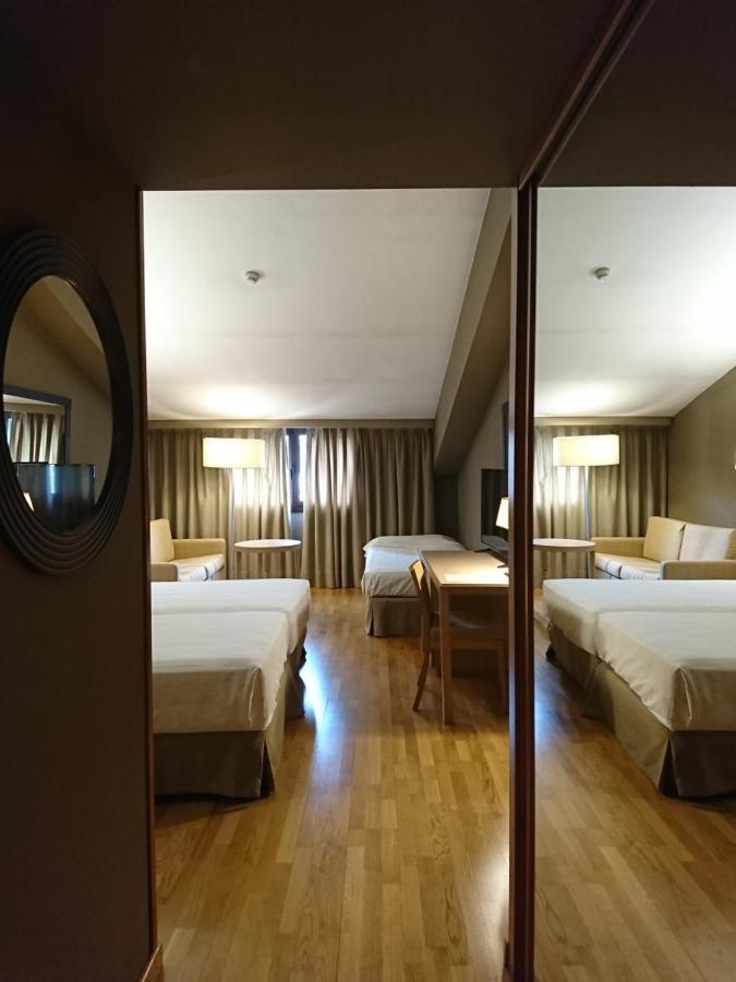 Standard Double Room,1345999940:JPEG